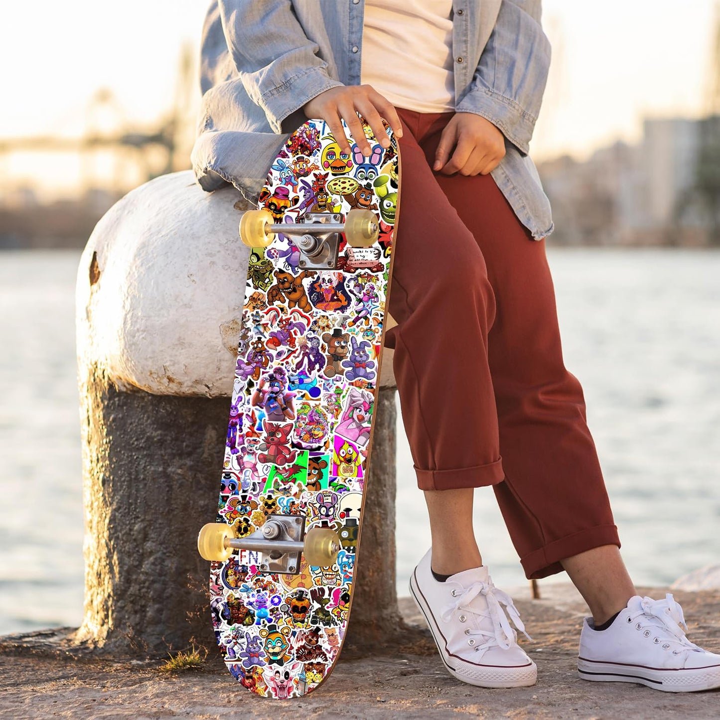 Pounchi Horror-Spannungs-Sticker (200 Stück) Cartoon-Gaming-PVC-Sticker, Geschenke für Laptop, Wasserflasche, Skateboard, Partyzubehör, Dekorationen für Teenager und Kinder