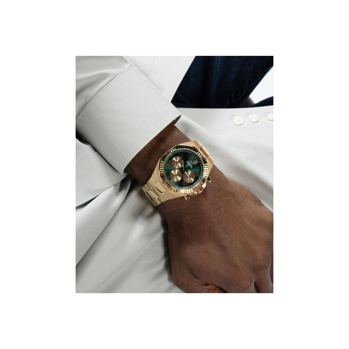 V3HED22F737A10346D1632A0059249BDA45R7470839P2