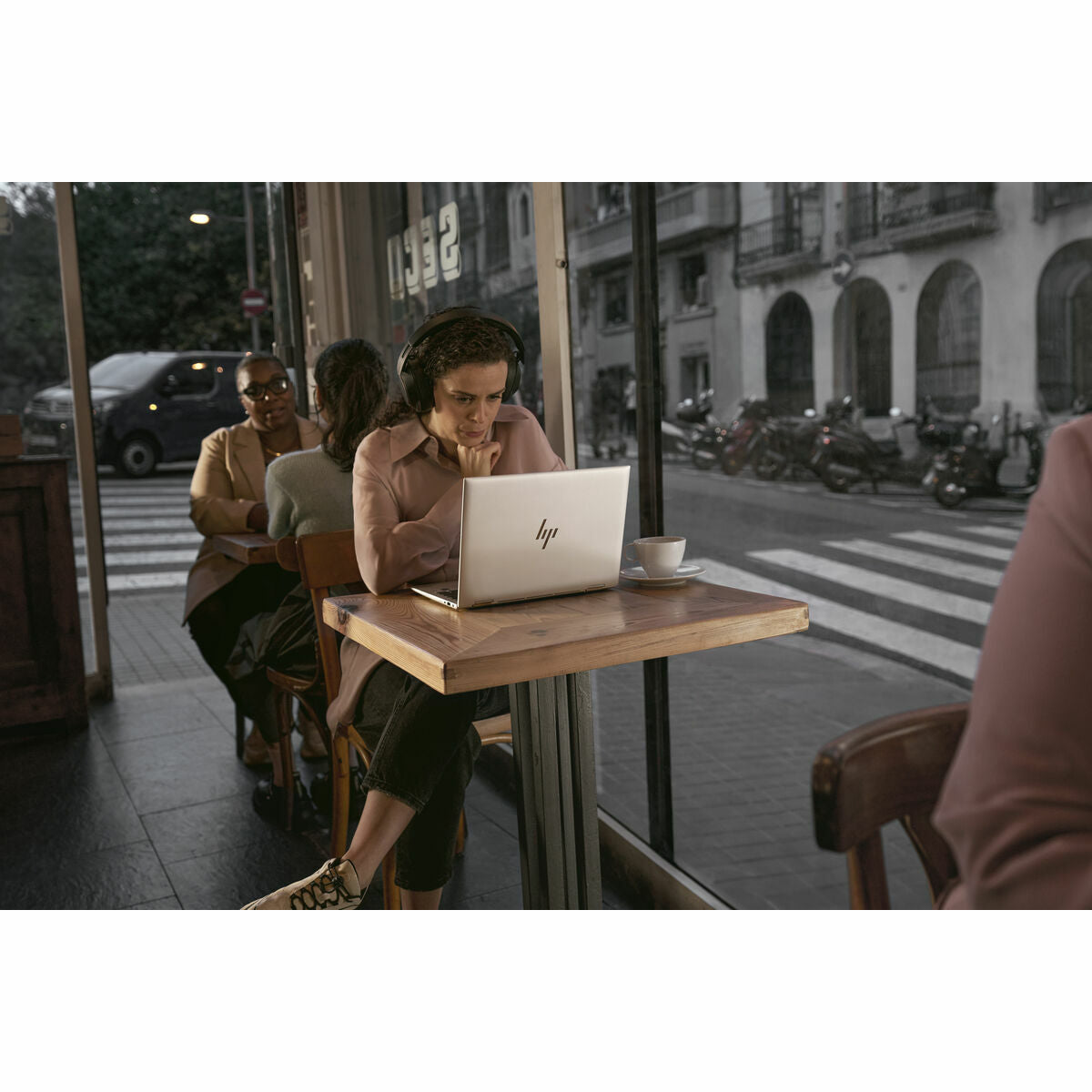 V2HEAB2BFCD81E1D33FDFD01ADC012C1630R7541725P2