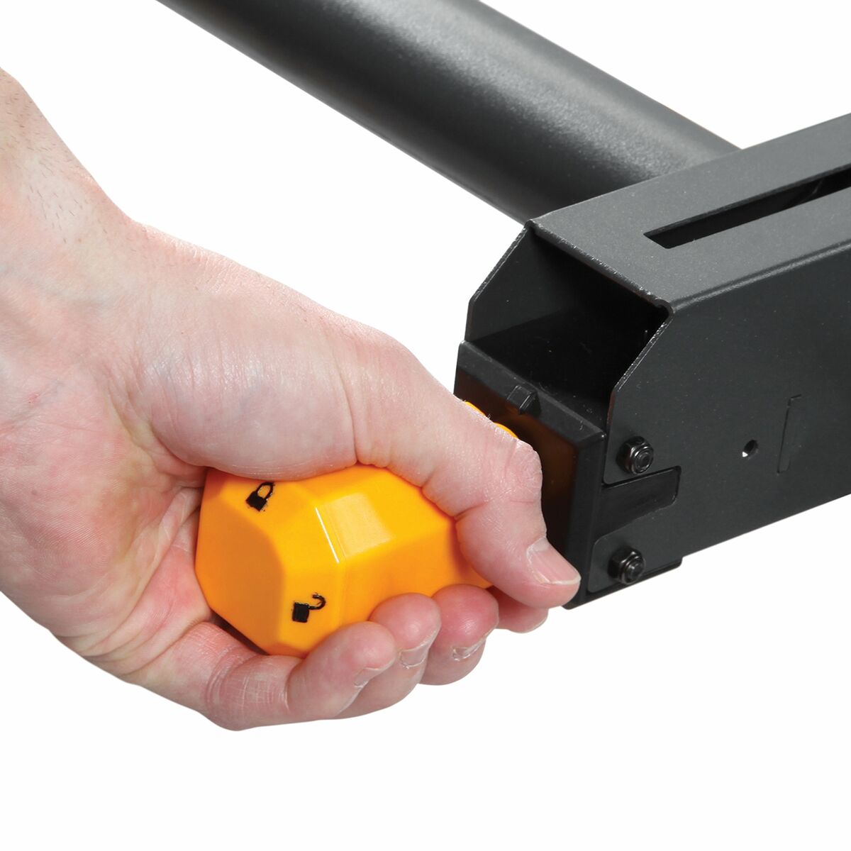 V6H0A577BA72F9FC2454AFB9B771BA0E42CR3428465P9