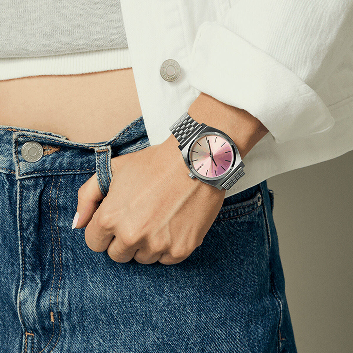 V3H116FC2B54B0C3B014DD89434DB8245D4R7587284P5