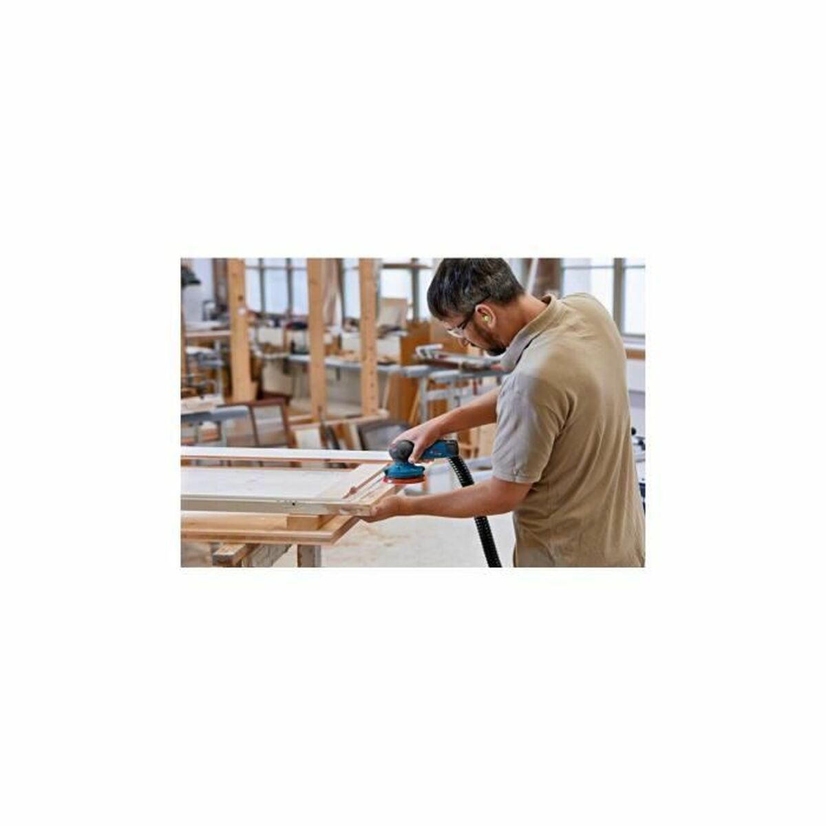 V7H43187D33BAE54E7A0B172AF299808964R3434349P3