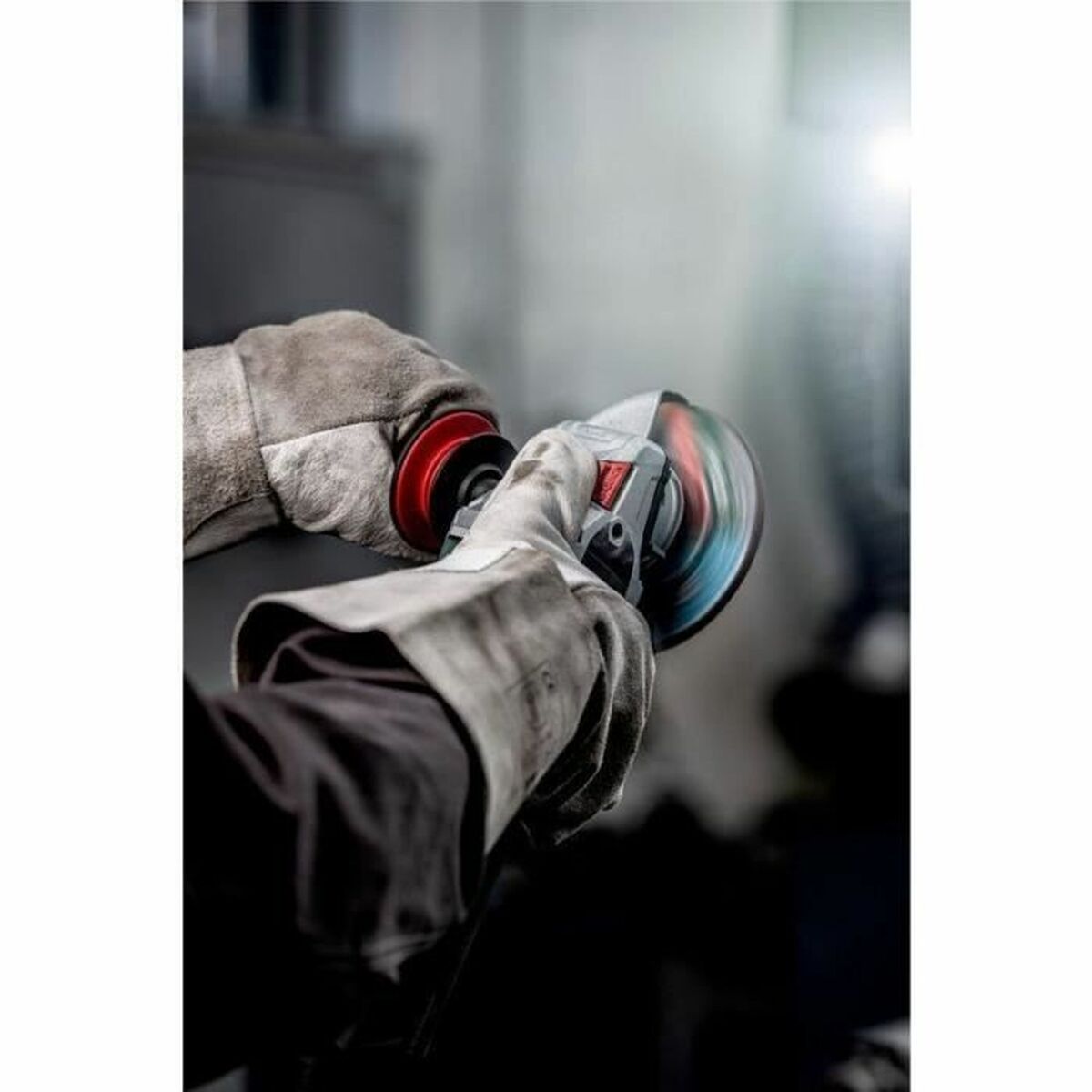 V4H808CA2A11A08C25BFFCA15AFE355727FR4915269P3