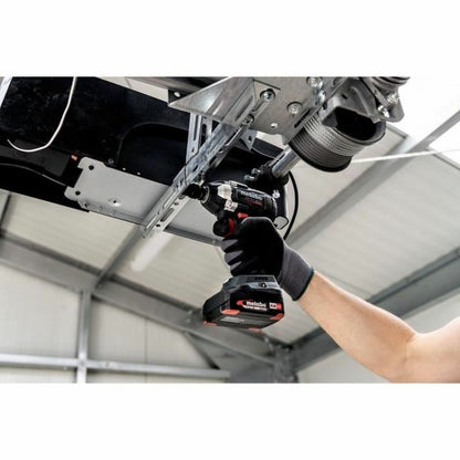 V9H1171A5F39319506383FC3632C06710A9R7234265P2