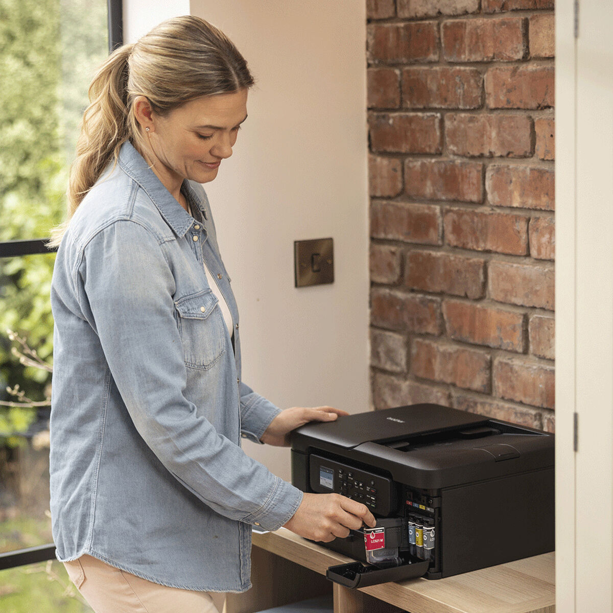 V3H4AEA368C3EECB601C7526B6B7F854193R6518027P4