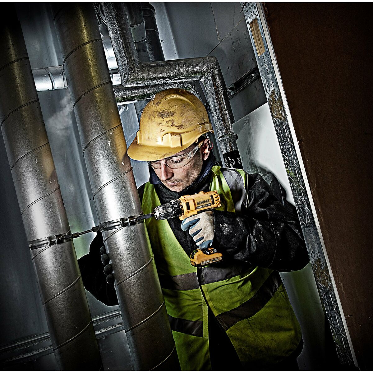 V8HCC05DBB6A1AD4BABA5C7A88741996C81R7231272P9