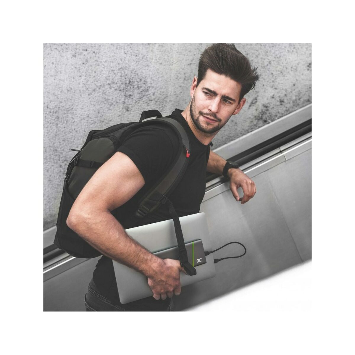 V5H5B08E983C82BE0FF8C82DC9E49C6502CR5115834P4