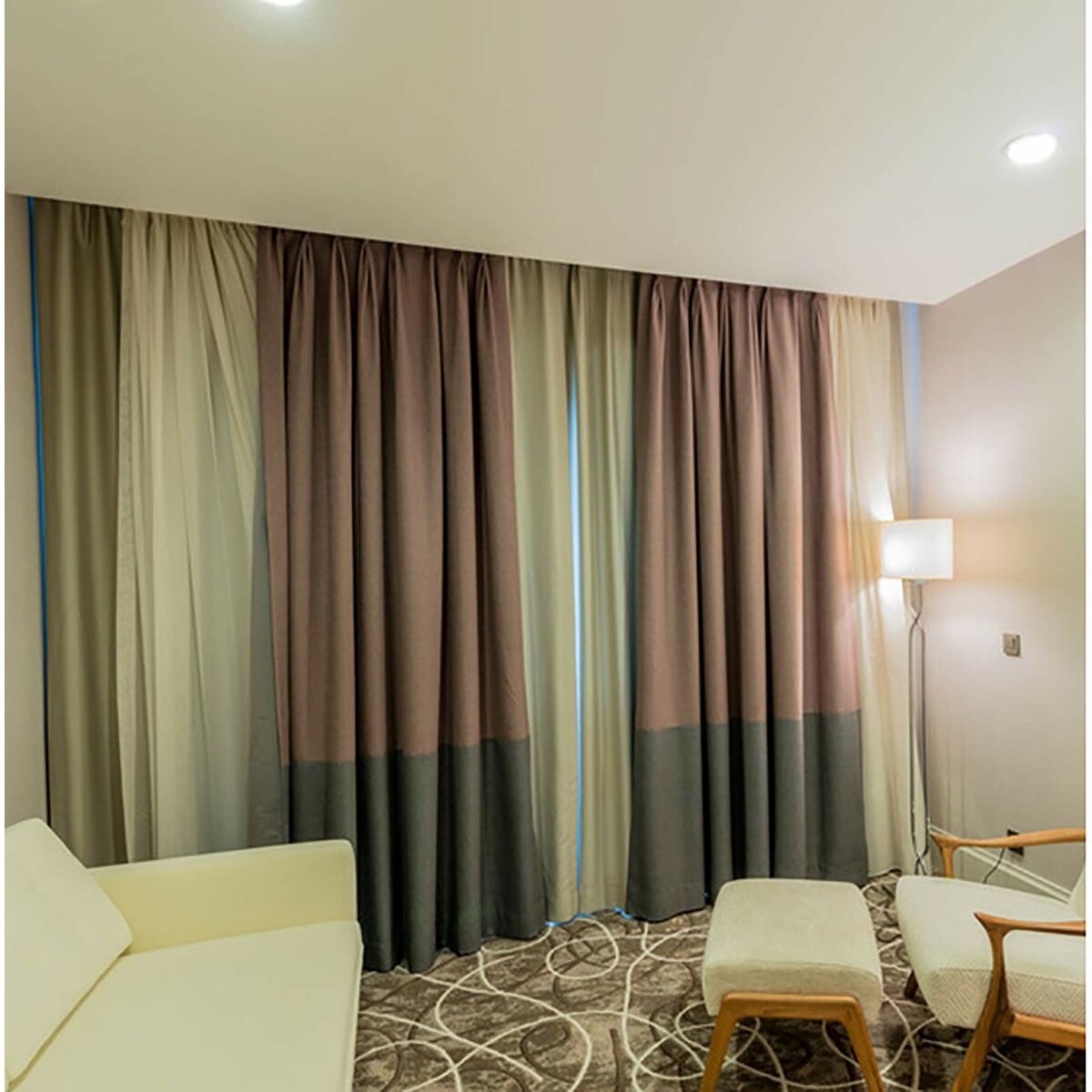 V2HFEAB0F48C02AF710B8AD9FDB1A4E0CE6R6715880P5