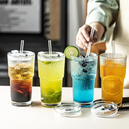 Snextek 20oz Glasbecher mit Deckel und Glasstrohhalmen, dickwandig für Eiskaffee, Smoothies, Cocktails und Säfte - elegant und robust für Zuhause, Büro und Reisen (transparent)