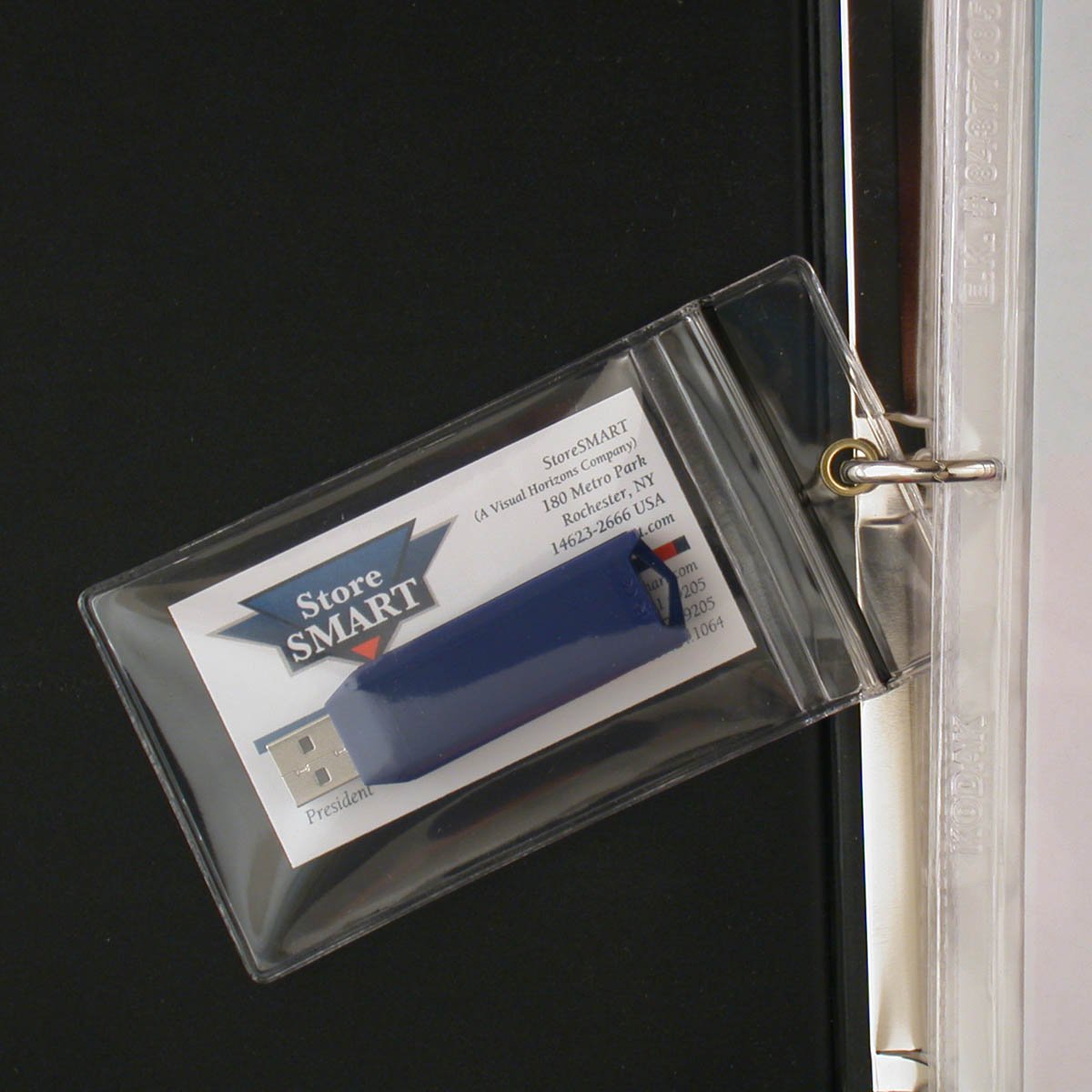 StoreSMART® USB-Stick-/Speicherkarten- und Visitenkartenhüllen, 5er-Pack – Reißverschluss oben und Aufhängeloch – kurze Seite offen (R3578ZIPS-FLASH-5)