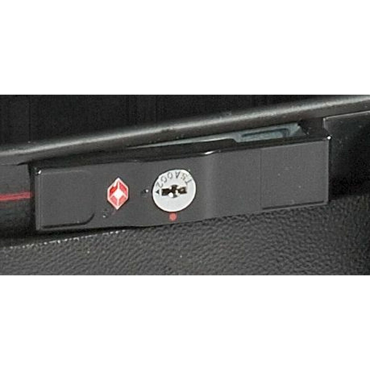 V2HCB835A0EDD57BDF6F1E79371B427274ER7123178P8