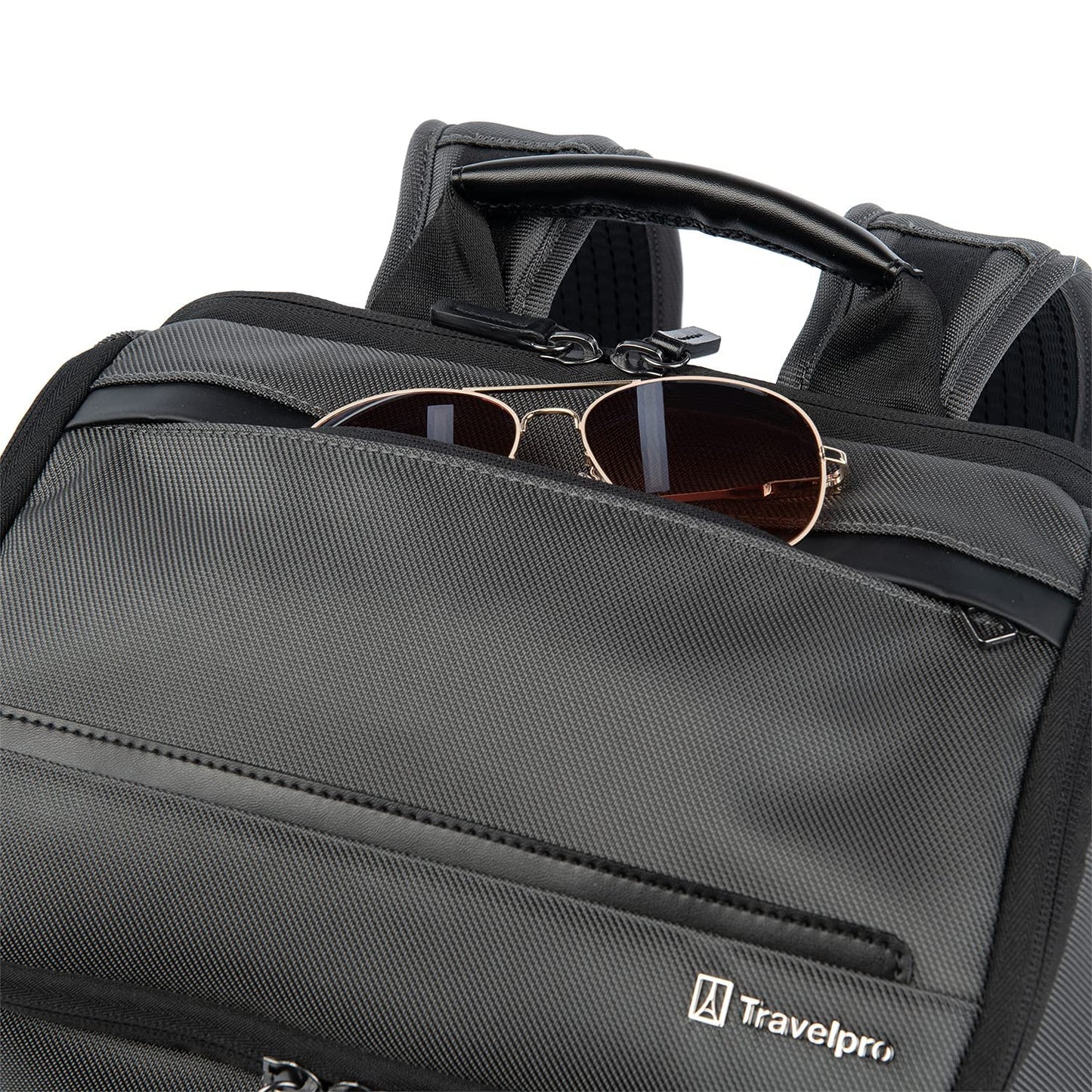 Travelpro Crew Executive Choice 3 Medium Top Load Rucksack, geeignet für Laptops und Tablets bis 15,6 Zoll, USB-A- und USB-C-Anschlüsse, Damen- und Herrenmodell, Jet Black 