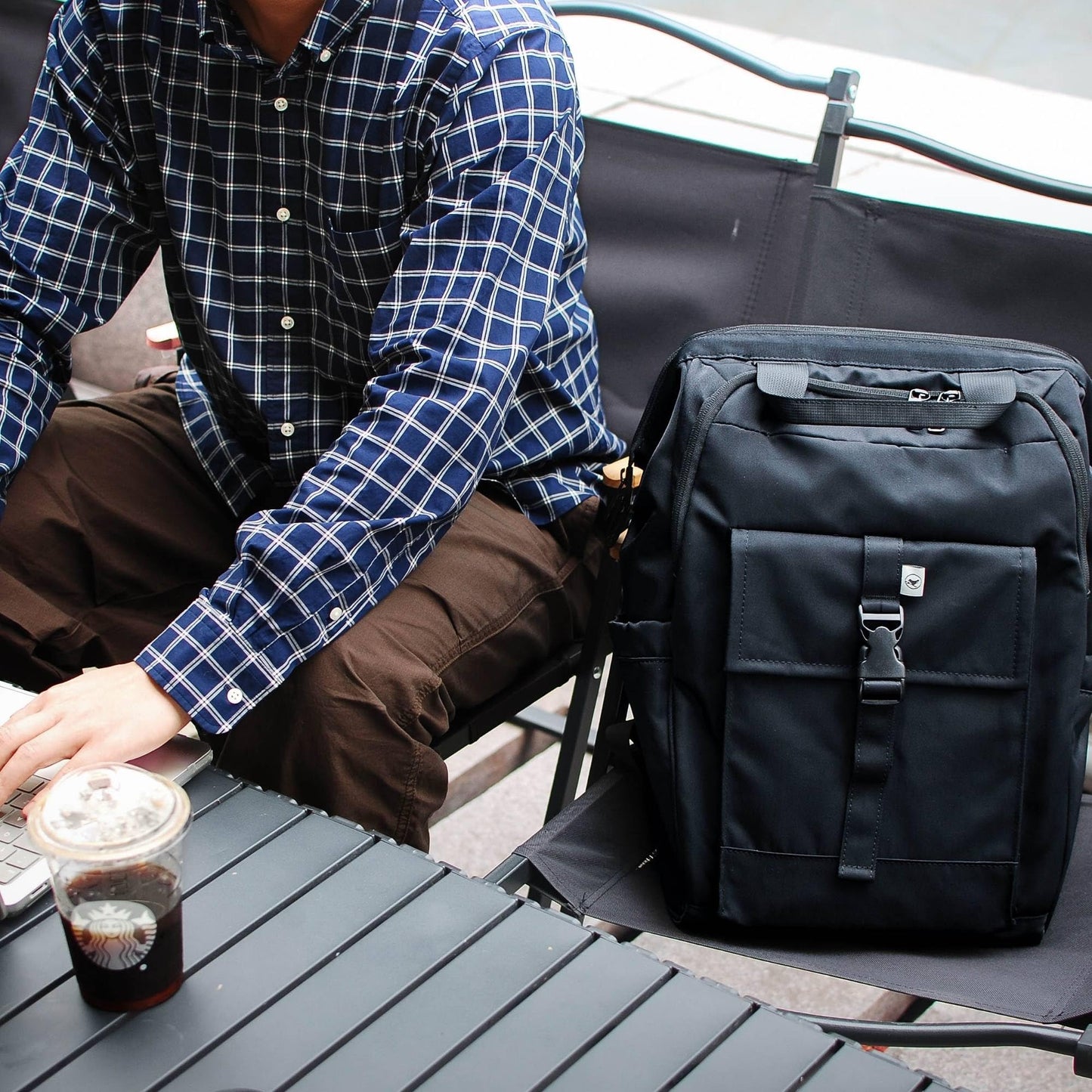 SUNNY BIRD Laptop-Rucksack, 15,6-Zoll-Laptop-Arbeitstasche, weit zu öffnender Freizeitrucksack für Damen, Herren und Erwachsene (Schwarz)