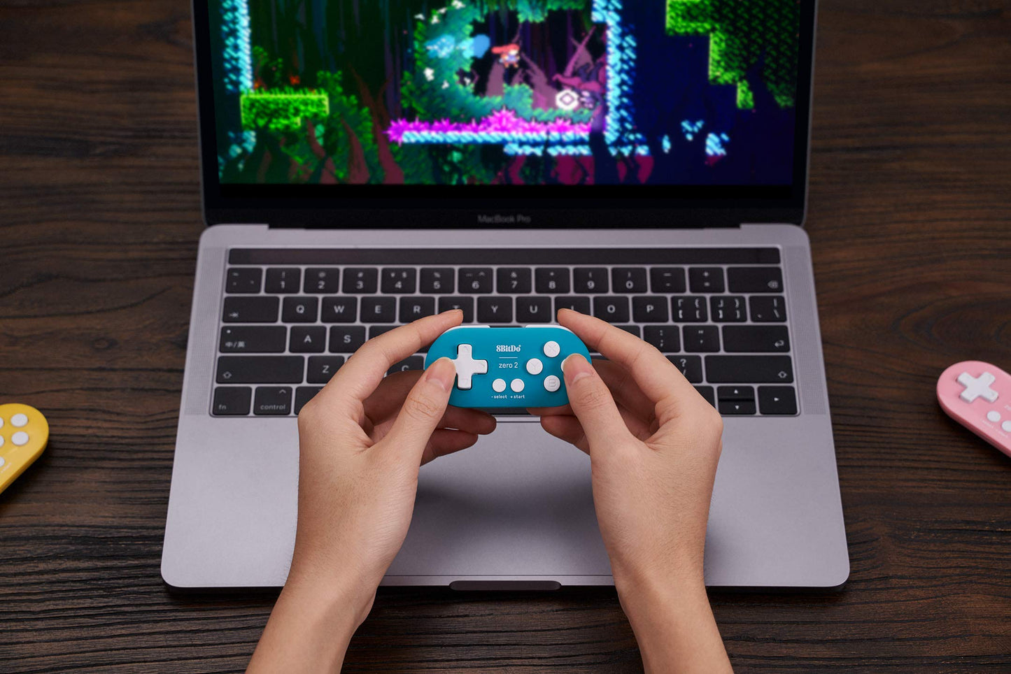 Nargos 8Bitdo Zero 2 Bluetooth Mini-Controller im Schlüsselanhängerformat für Nintendo Switch, Windows, Android und macOS (Türkis-Edition)