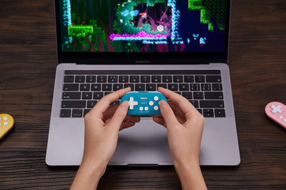 Nargos 8Bitdo Zero 2 Bluetooth Mini-Controller im Schlüsselanhängerformat für Nintendo Switch, Windows, Android und macOS (Türkis-Edition)