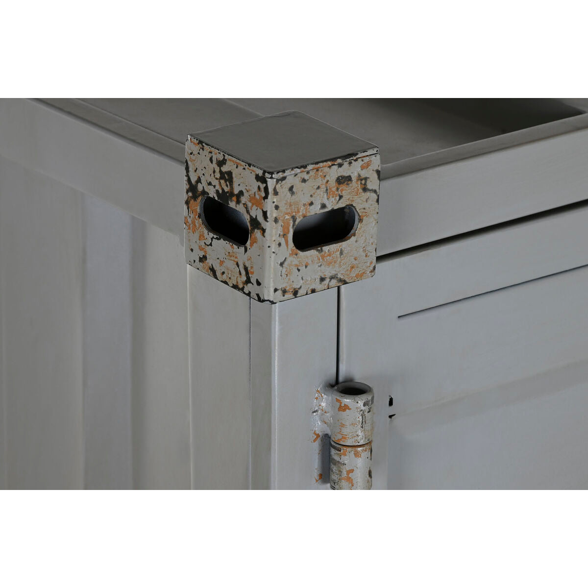 V6HC16B61C027AABEBD2DC67C828416C4DFR6386120P5