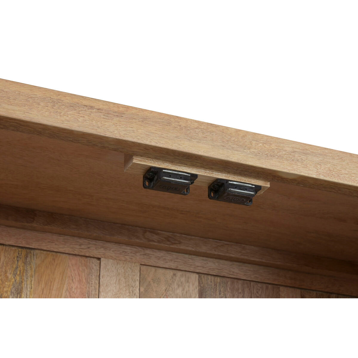 V2H8A60E06B7775F9FB425B4A24F4129A70R7598154P8