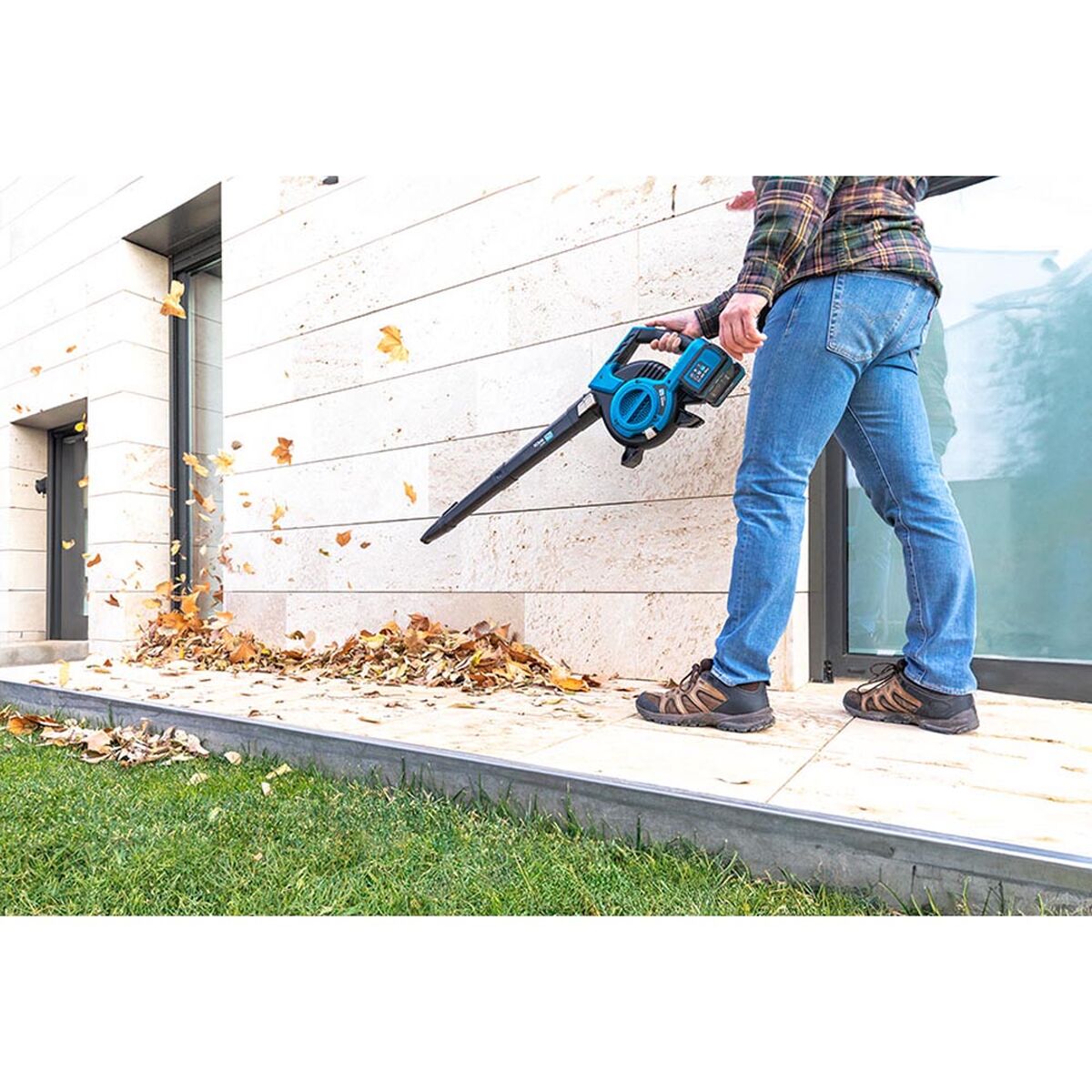 V8H730AC67EE326230CFA339EFAD800CECDR5496604P8