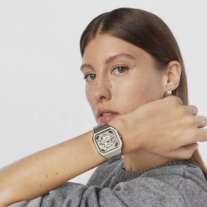 V5HFC75F6ECB8C6D7DD751C4E3AACC97CEDR4798435P2