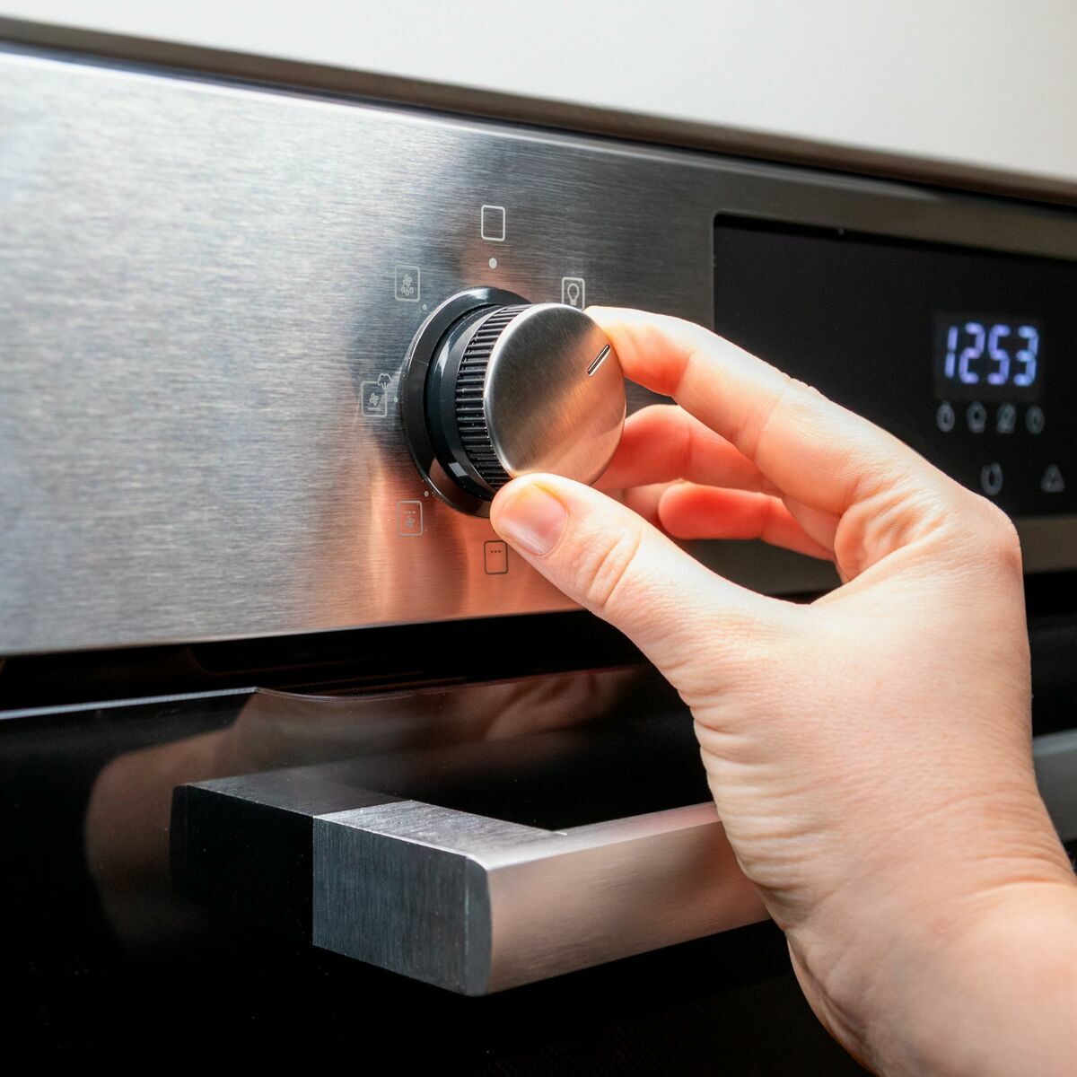 V3H345DC9D4DE6C57E21D56878FA2FBD214R5577283P6