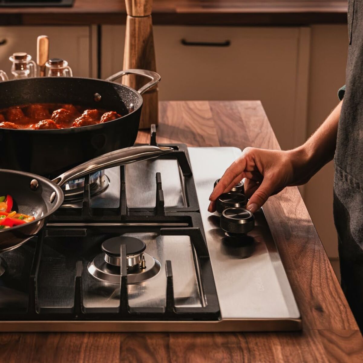 V4H28ABC4C1E9E81074B71AECA3E2CA509BR7386182P8