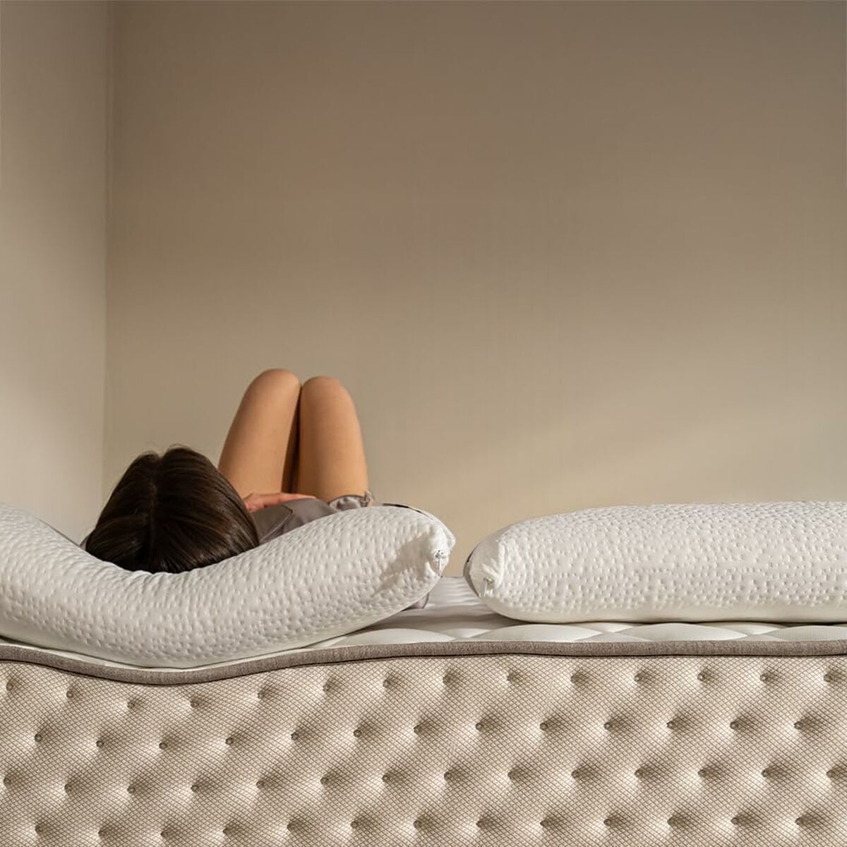 V2HF173B4899FA8EF7432D439A254F99F65R7647976P7