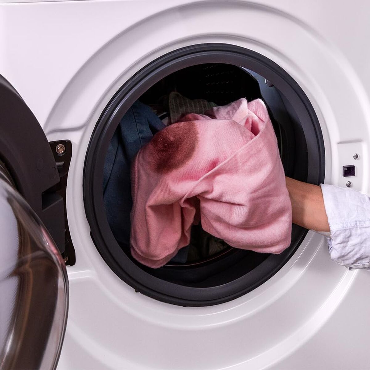 V2HFBCF4E1D103D16CF7F135166D109670BR7646701P10