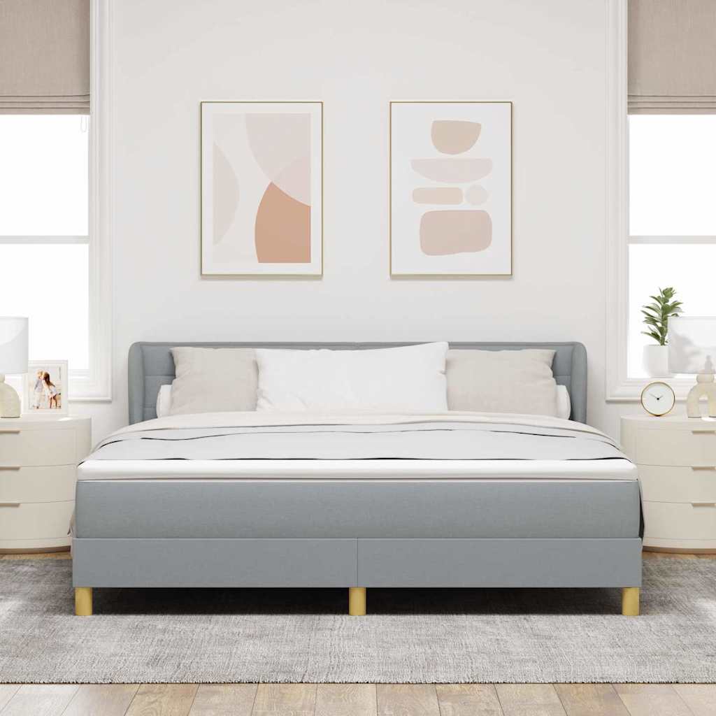 Boxspringbett mit Matratze Hellgrau 180 x 200 cm Stoff