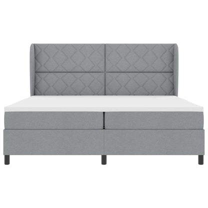 Boxspringbett mit Matratze Hellgrau 200 x 200 cm Stoff