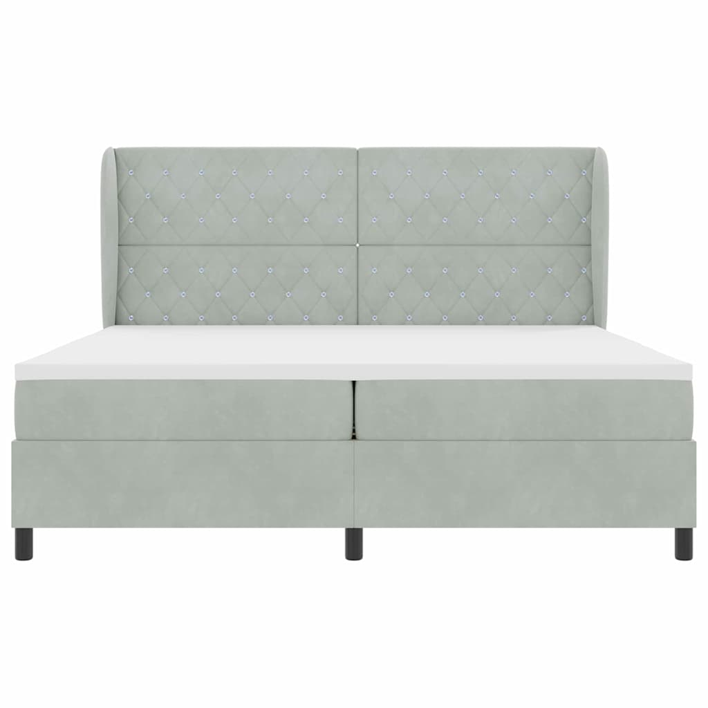 Boxspringbett mit Matratze Hellgrau 200 x 200 cm Polyester