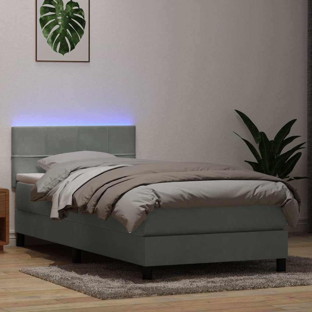 Lit tapissier avec matelas et LED vidaXL gris clair 80x210 cm velours