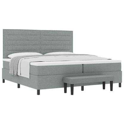 Boxspringbett mit Matratze Hellgrau 200 x 200 cm Stoff