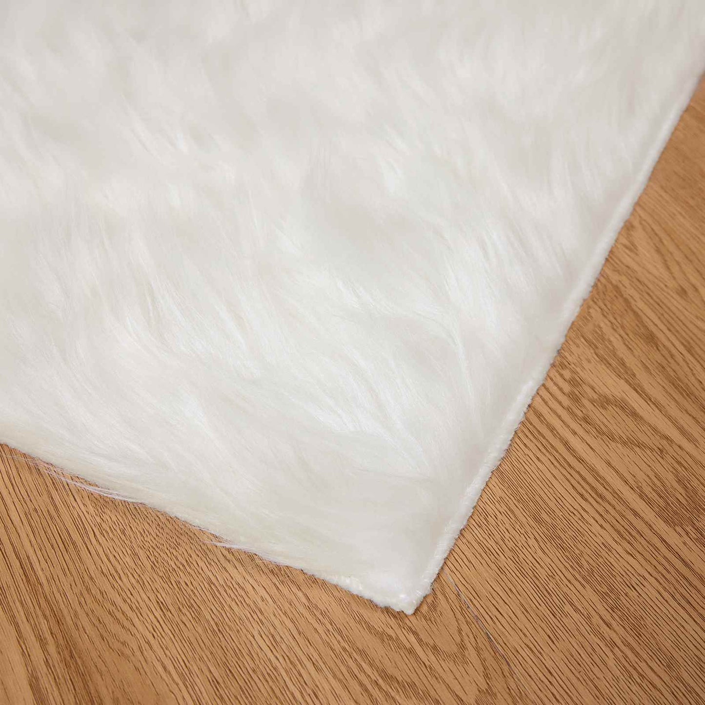 vidaXL Kunstschaffell Teppich Tafalla Weiß 240 x 240 cm Polyester