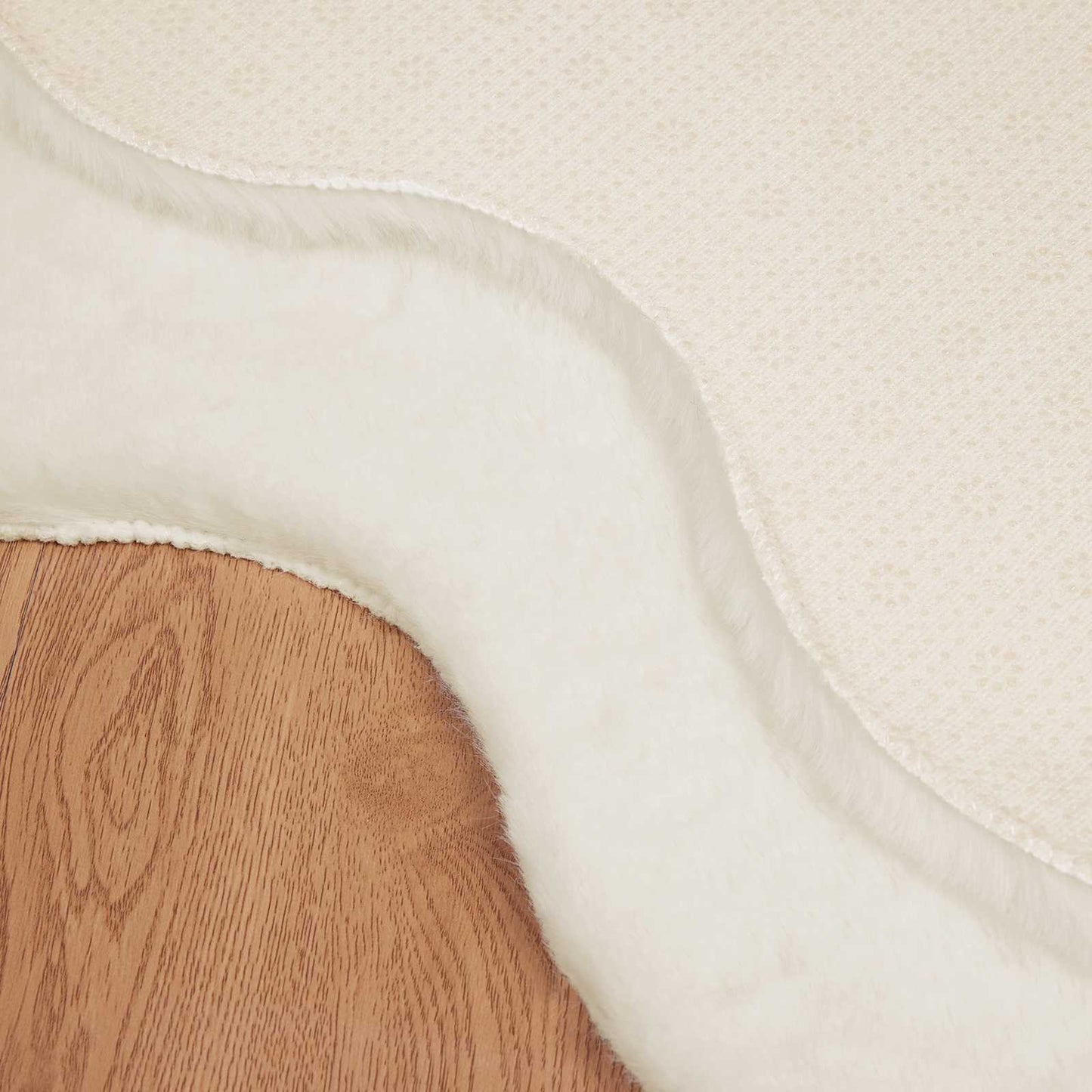 Rutschfester Kunstfellteppich Olite Creme 50 x 80 cm Polyester