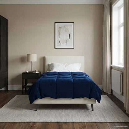 Ganzjahresbettdecke Dunkelblau 135 x 220 cm Mikrofaser