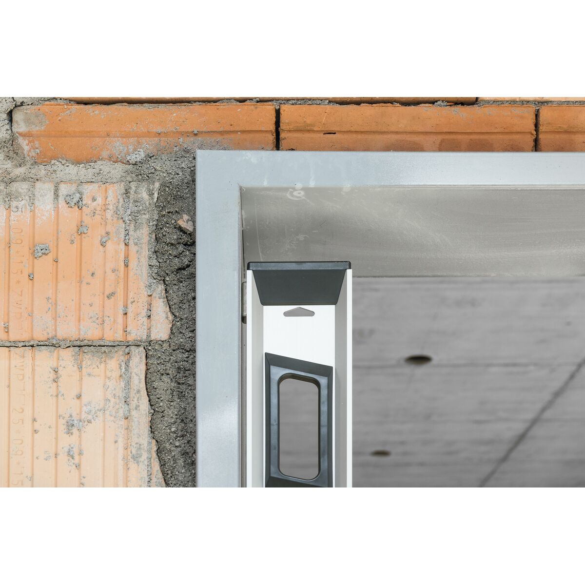 V3H1EB7EFBC78AD9E8EC7CBF65ACEAFB80DR6622733P7