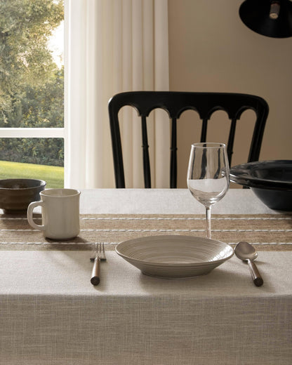 ZeeMart Tischdecke aus Leinen mit Kontrastmuster, rechteckig, 52 x 70 Zoll, braun; schwere beige Tischdecke im Landhausstil; wasserabweisende Jute-Tischdecke